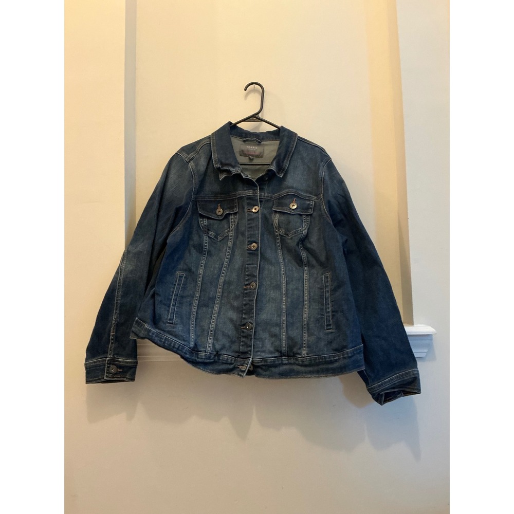 Torrid women's dark jean jacket size 3